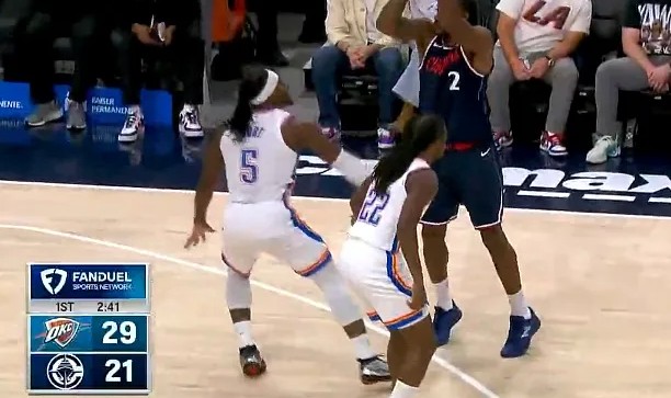 世界杯手机观看-伦纳德三分2中2拿到8分，快船回应一波9-2追至8分打停雷霆