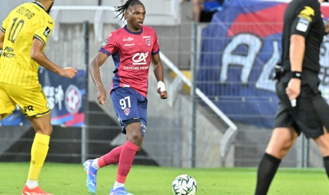 世界杯直播下载-天空：雅凯倾向于加盟切尔西，俱乐部间的谈判正在继续